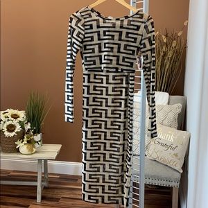 ‼️ Mesh Print Two Piece Crop Pencil Skirt Set